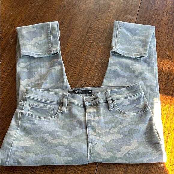 Hudson Jeans Camo Barbara Super Skinny Women Jeans NWOT  28 - Picture 3 of 9